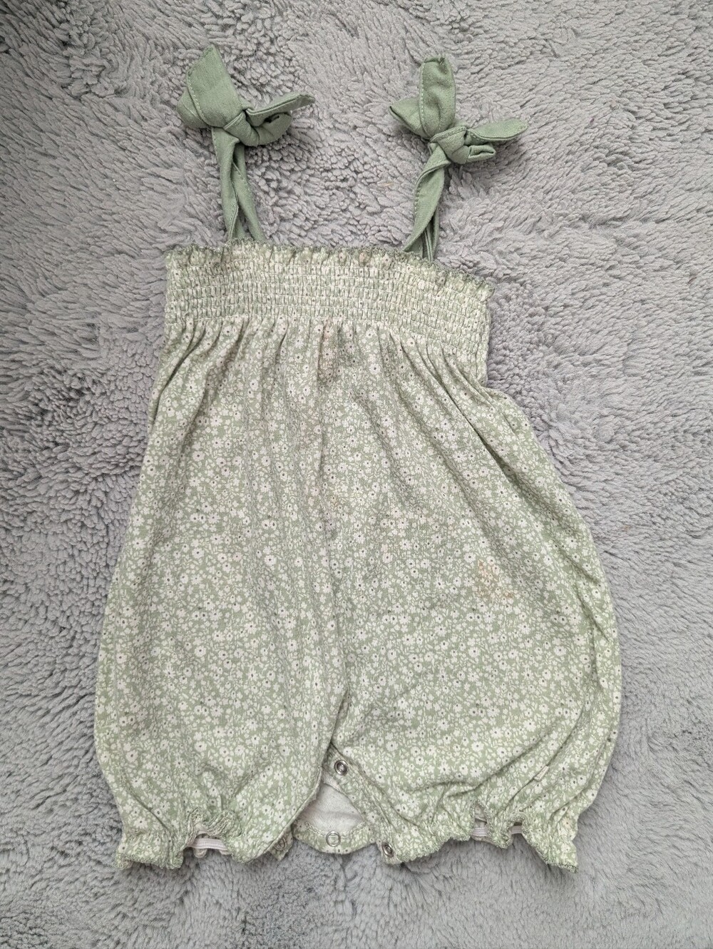7 For All Mankind Baby Sage Green Floral Bubble Tie Shoulder Romper | 12M